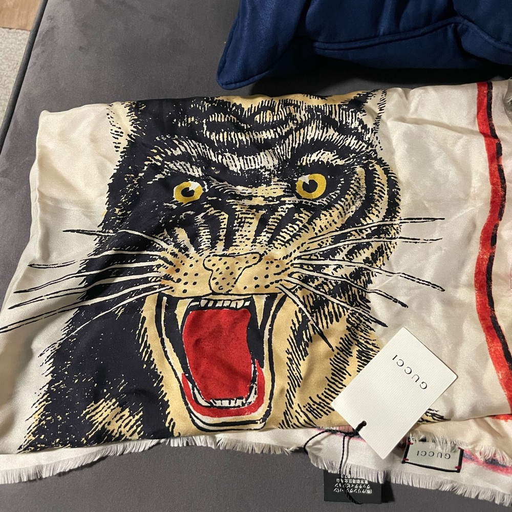 Gucci Tiger Face Silk Scarf